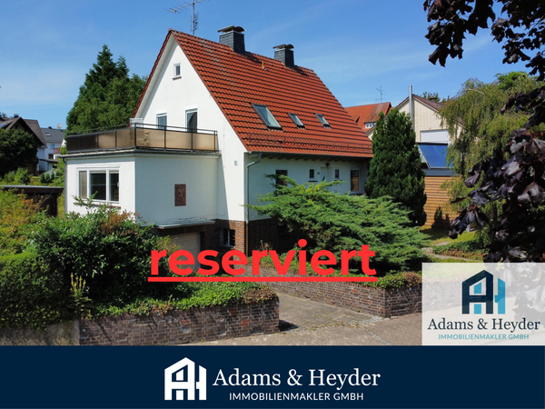PREISREDUKTION! - Charmantes, helles Einfamilienhaus mit großem Garten und viel Potential für Ihre individuellen Wohnträume