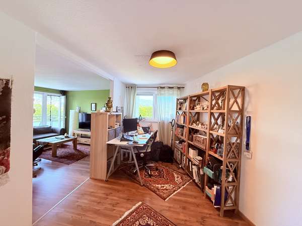 Kinderzimmer/Büro, Bild 2