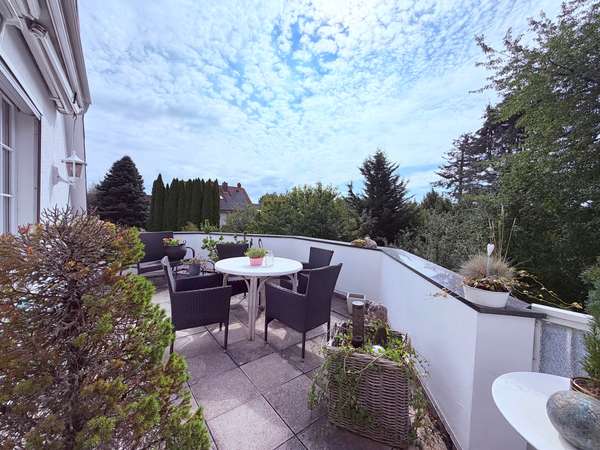 Südbalkon 1.OG, Bild2