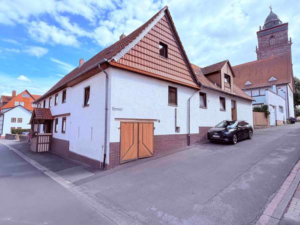 Straßenansicht