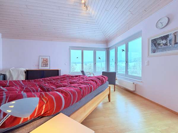 Schlafzimmer 2, Bild 1, OG