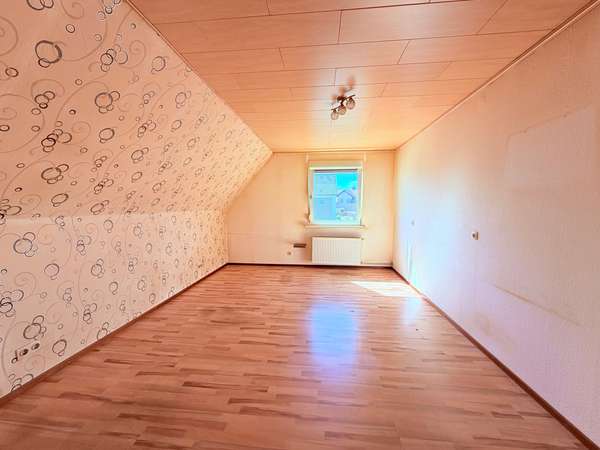 Schlafzimmer 5, OG