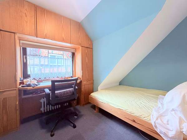 Haus1_Schlafzimmer 2_1.OG