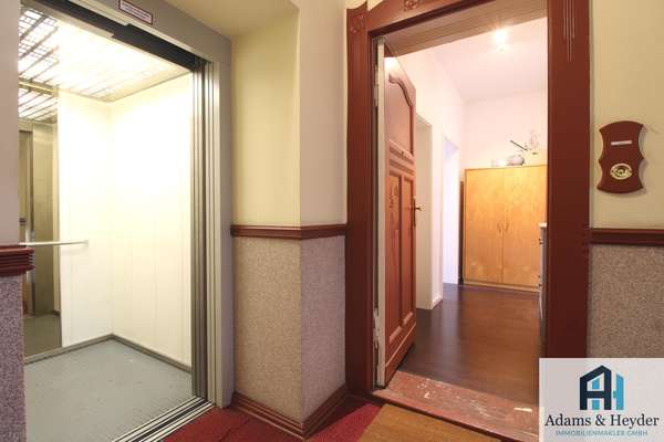 Vom Fahrstuhl direkt in die Wohnung