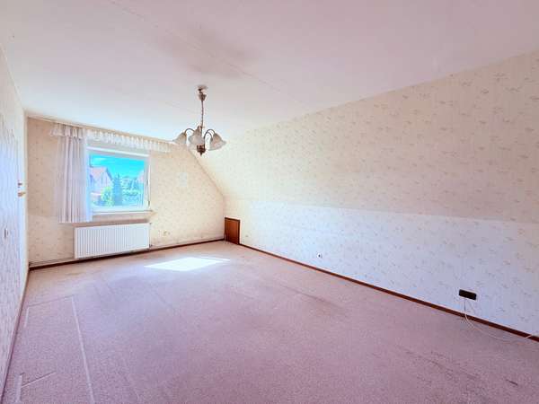 Schlafzimmer 6, OG