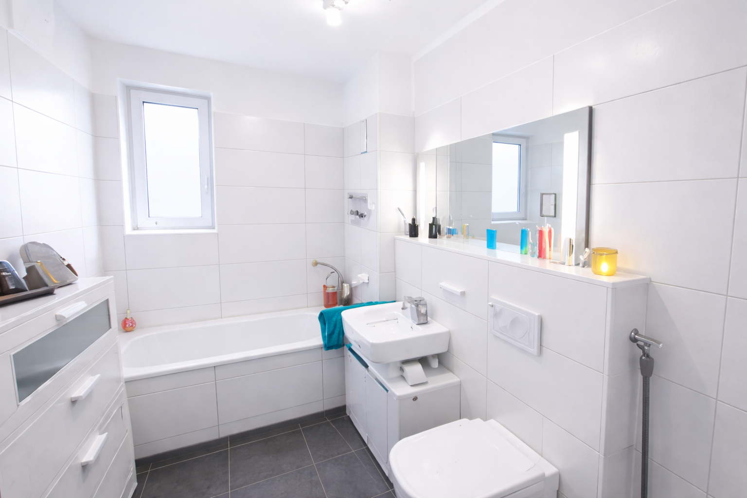 Moderne 4-Zimmer-Wohnung mit Balkon & Stellplätzen – solide vermietet! – Vorschaubild 6