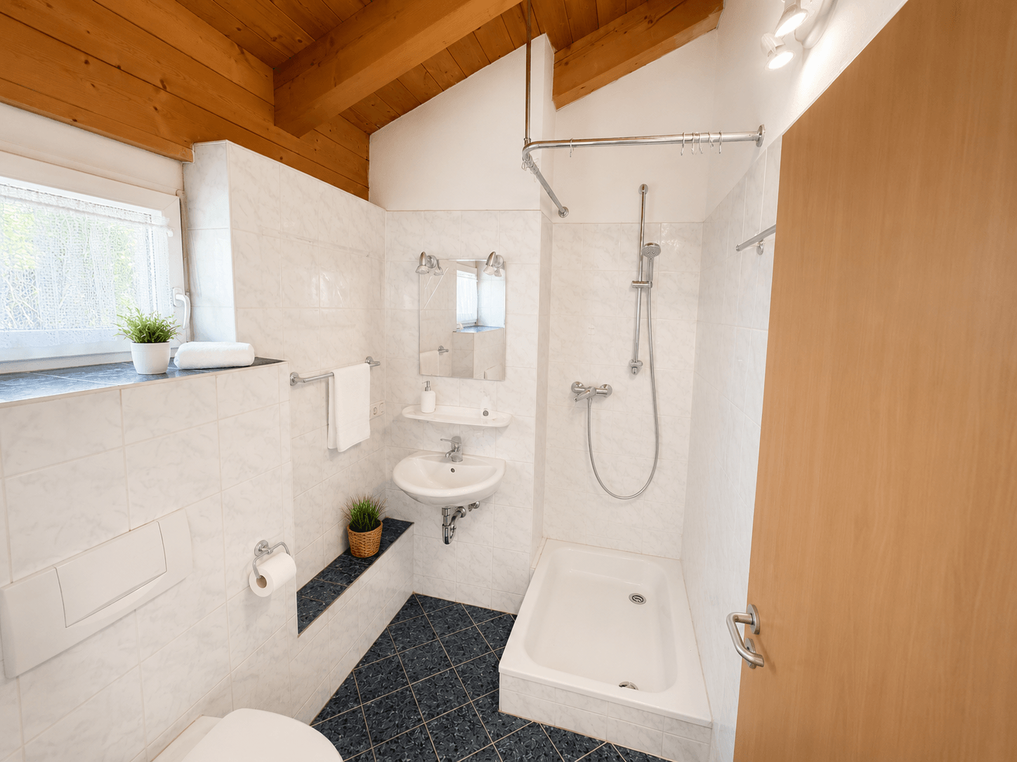 Ihr neues Zuhause mit großzügigem Grundstück in idyllischer Lage von Hebertshausen – Vorschaubild 10