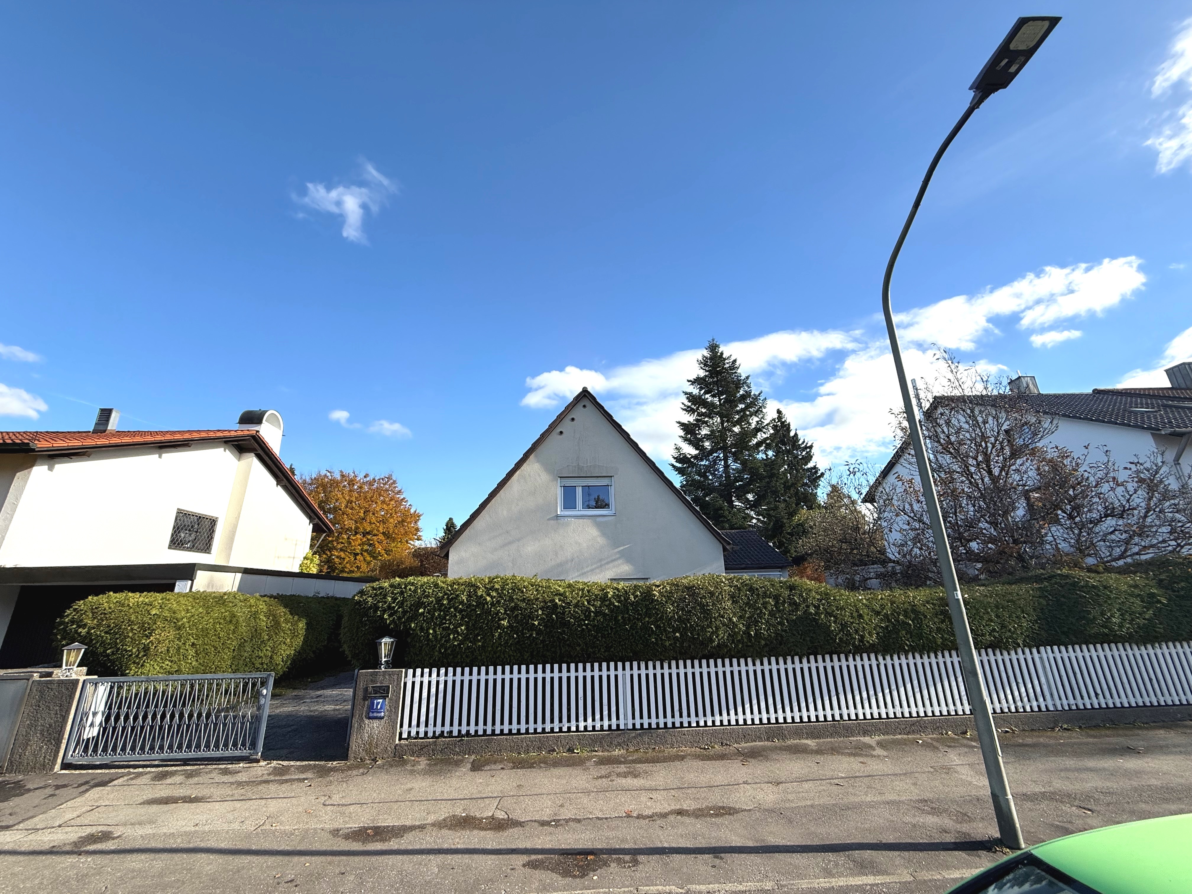 Wunderschönes Baugrundstück für ein Mehrfamilienhaus in absoluter Bestlage von München-Harlaching – Vorschaubild 3