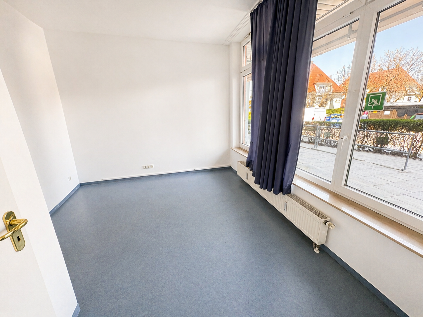 Attraktive Gewerbefläche mit großen Fensterfronten und Kellerflächen – Vorschaubild 3