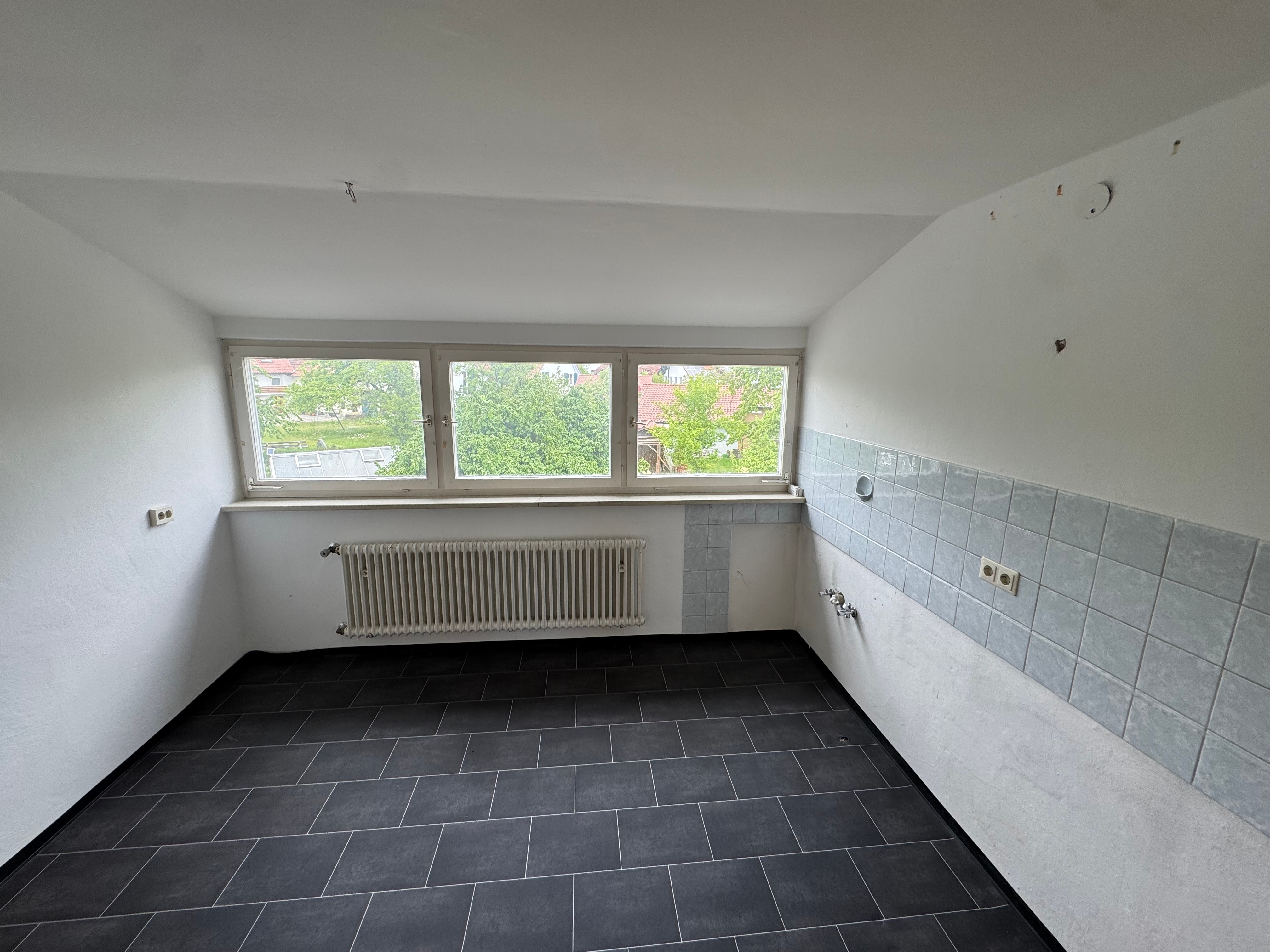 Ein Zuhause mit Freiraum: Zweifamilienhaus auf traumhaft großem Gartengrundstück! – Vorschaubild 11