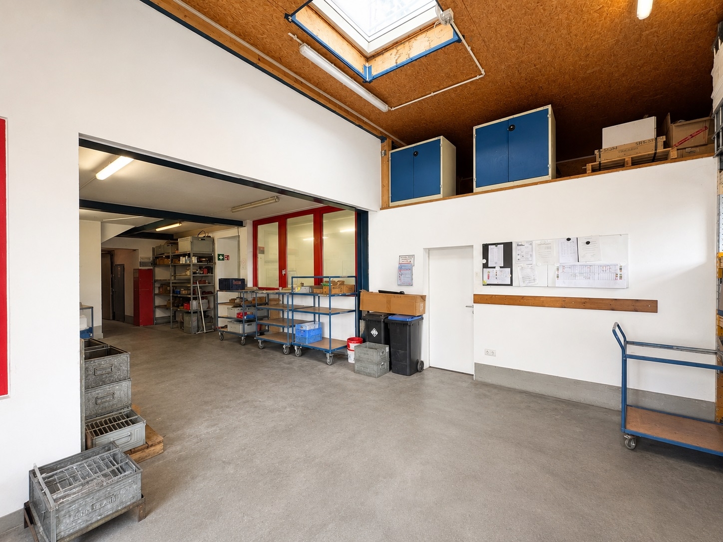 Attraktive Gewerbeimmobilie mit Hallen-, Büroflächen und Betriebsleiterwohnung zu verkaufen! – Vorschaubild 6