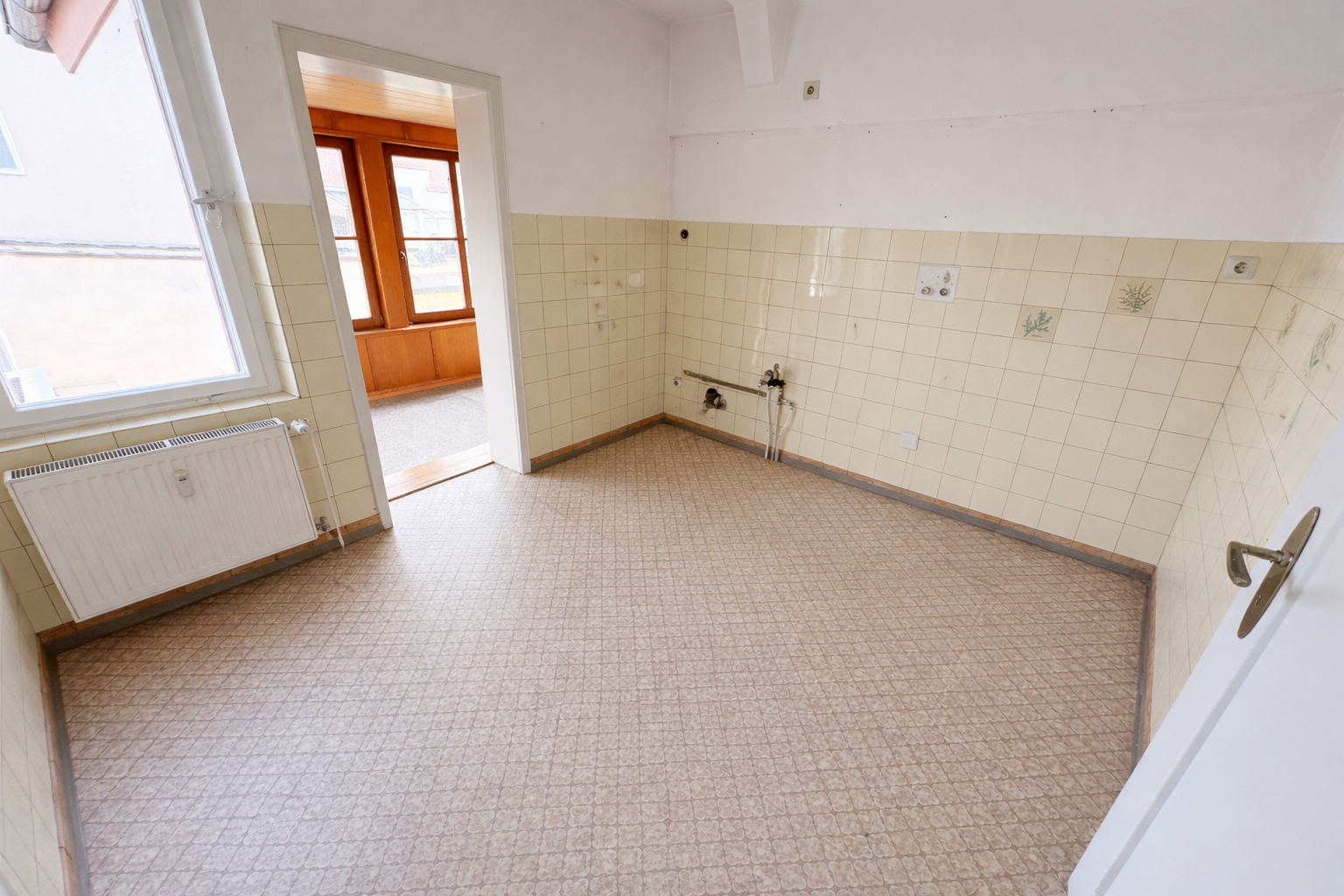 Attraktives Mehrfamilienhaus mit großem Garten und Entwicklungspotenzial – Vorschaubild 5