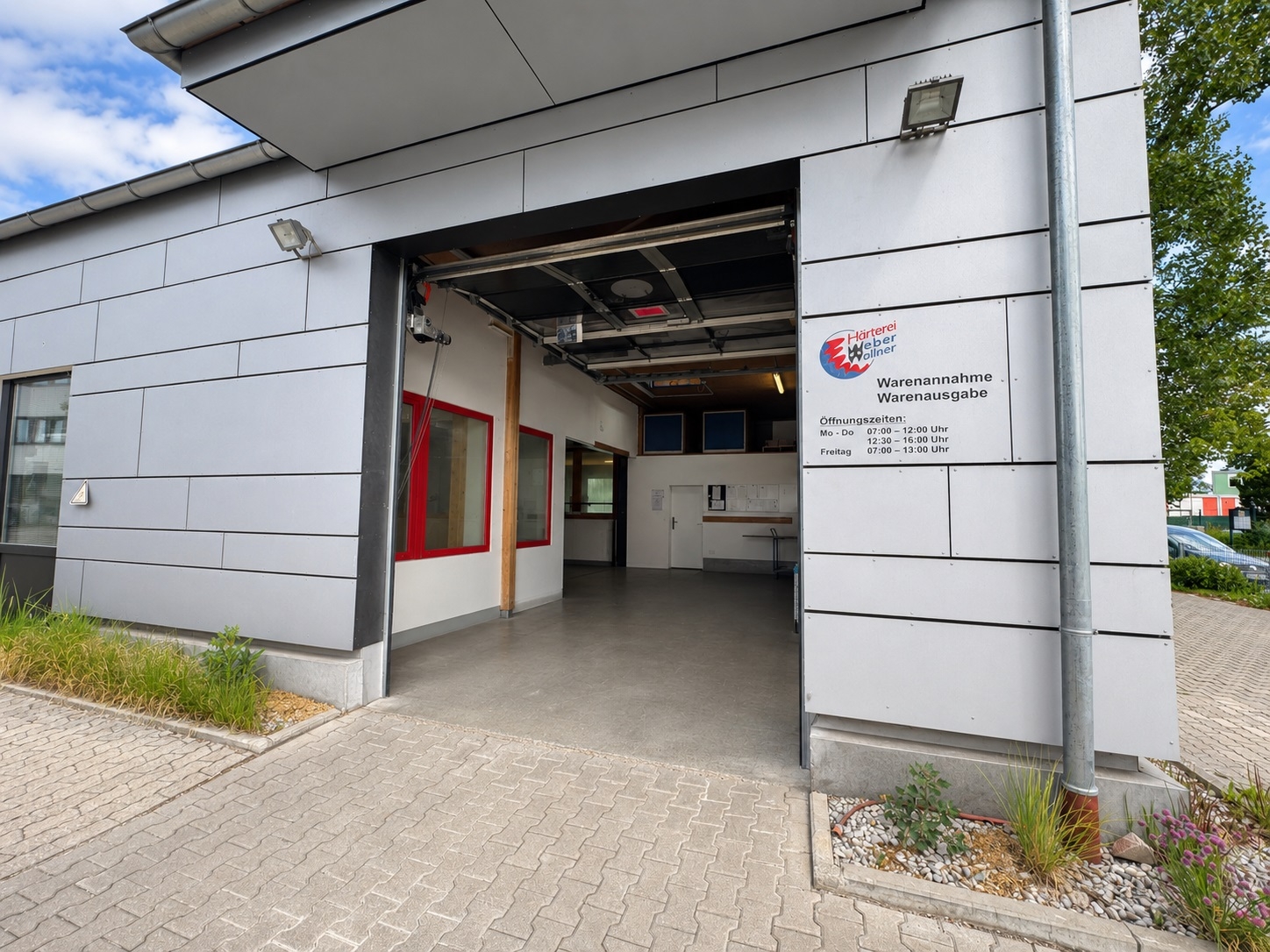 Attraktive Gewerbeimmobilie mit Hallen-, Büroflächen und Betriebsleiterwohnung zu verkaufen! – Vorschaubild 5