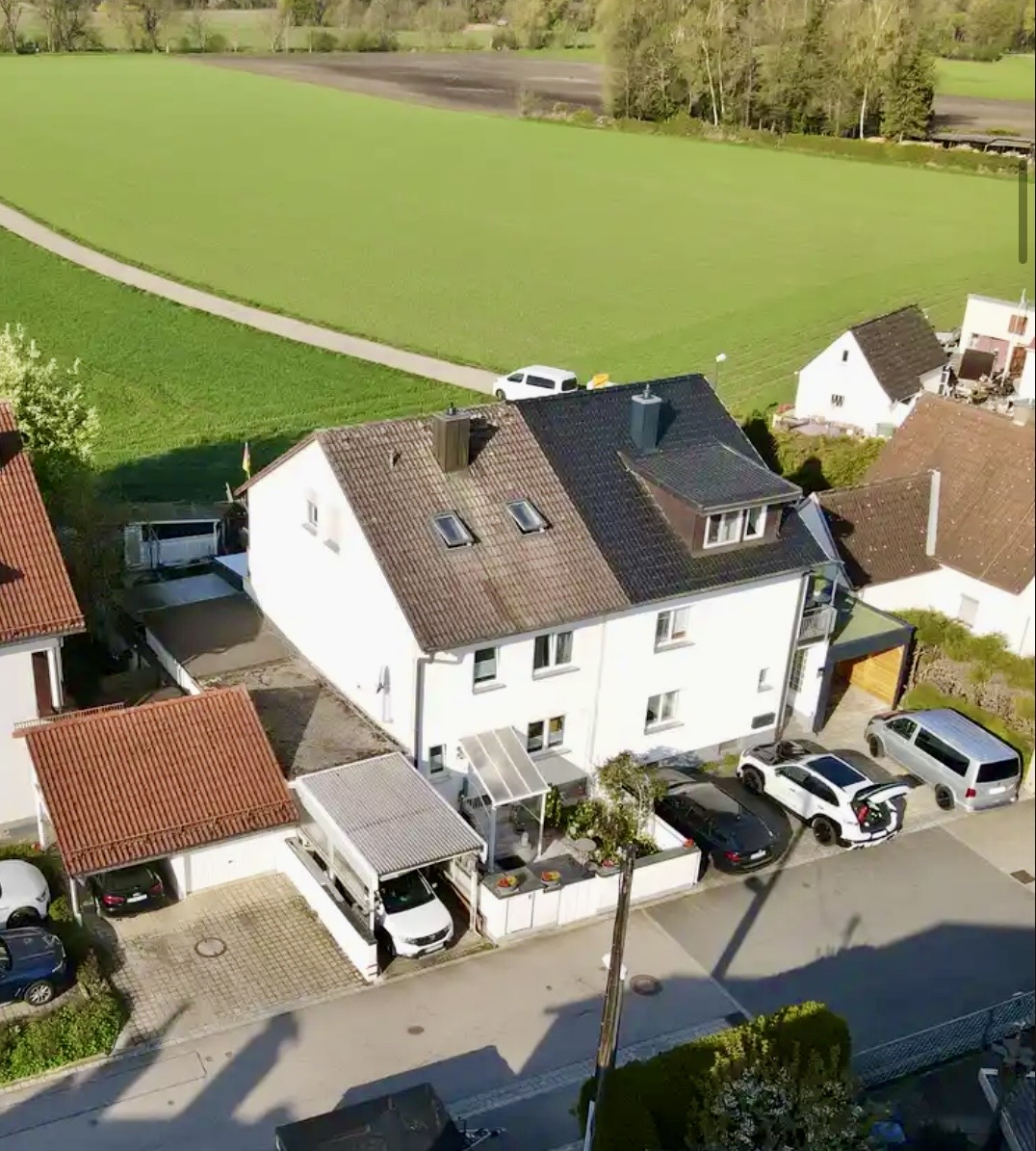 Ankommen, durchatmen und Zuhause sein - charmante DHH (mit zwei ETW!) in idyllischer Ortsrandlage! – Vorschaubild 2