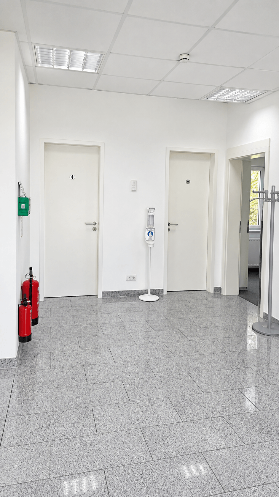 Repräsentative Büro- und Praxisflächen mit großzügigem Raumangebot und vielseitigen Möglichkeiten – Vorschaubild 7
