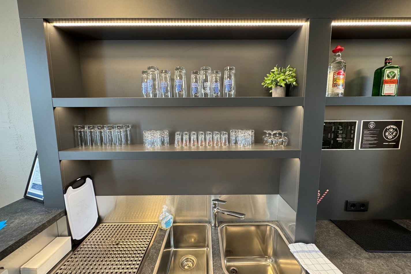 Ihre Chance! Kleines Bistro in Neuburg zu vermieten! – Vorschaubild 6