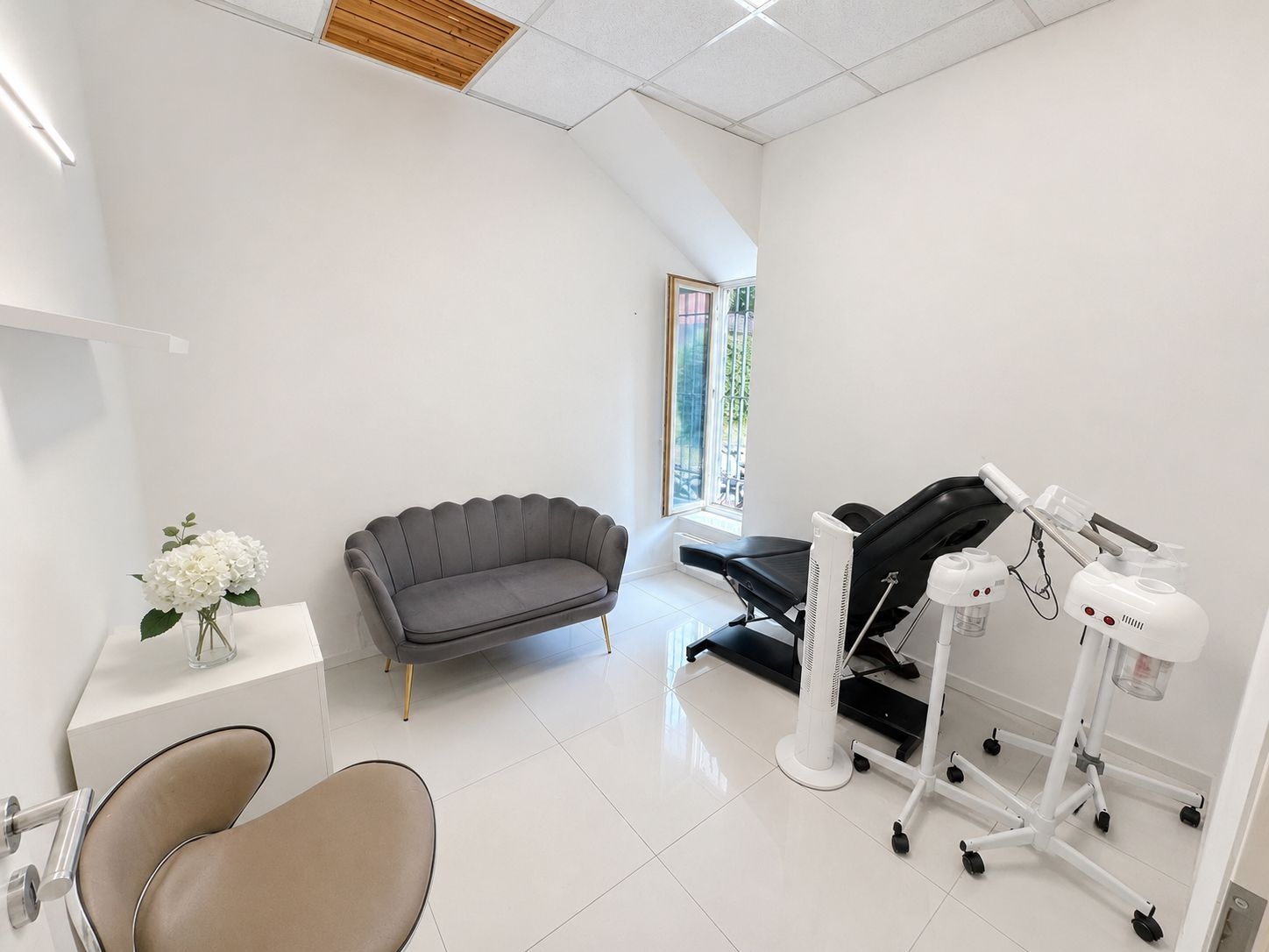 Top-Kapitalanlage an der Mittermayerstraße in Dachau – langfristig vermietets Nagelstudio! – Vorschaubild 7