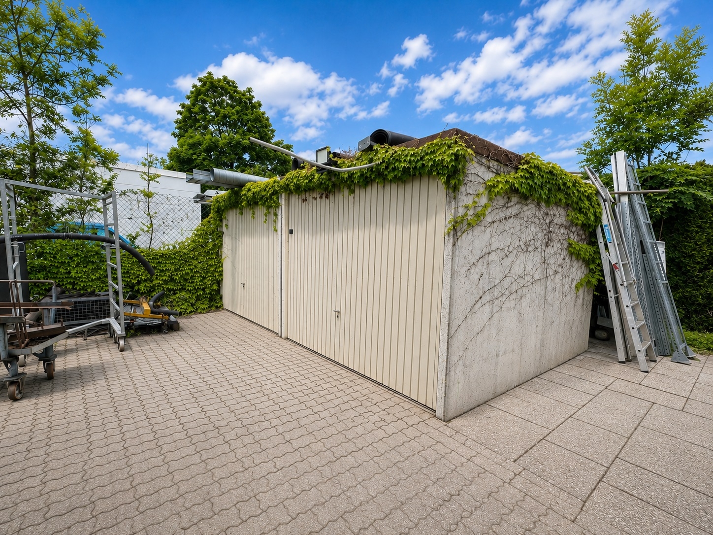 Attraktive Gewerbeimmobilie mit Hallen-, Büroflächen und Betriebsleiterwohnung zu verkaufen! – Vorschaubild 15