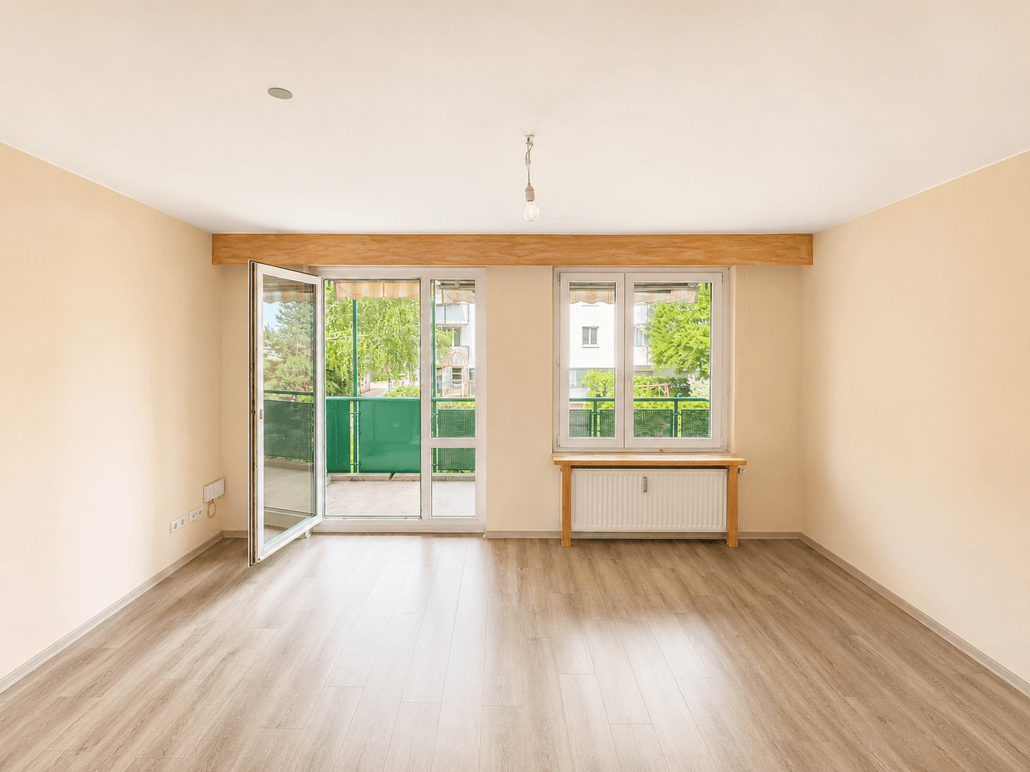 Viel Platz für Ihre Zukunft – attraktive 4-Zimmer-Wohnung in gepflegter Anlage! – Vorschaubild 3