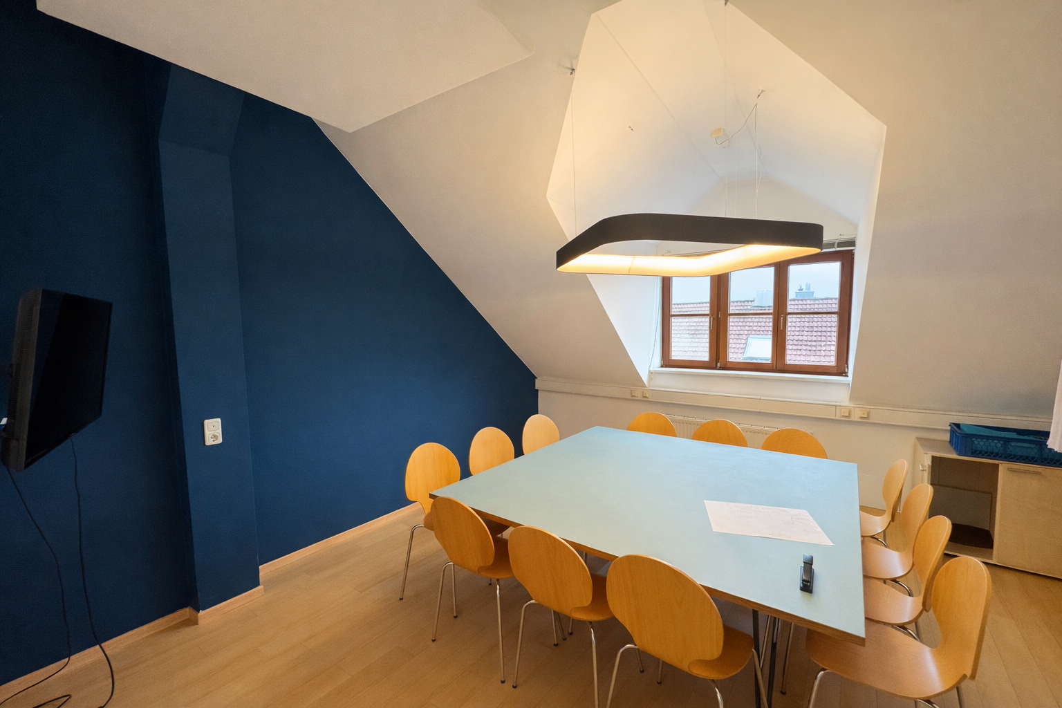 Toplage Karlsfeld! Büro-/ Ausstellungs-/ Schulungsräume zu vermieten! – Vorschaubild 2