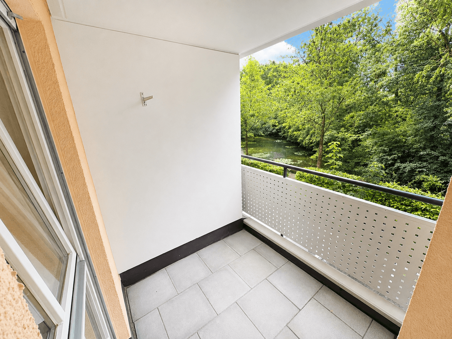 Ab sofort - Wohnen wie im eigenen Haus – Großzügige Maisonette mit Terrassen & Tiefgaragenzugang – Vorschaubild 6