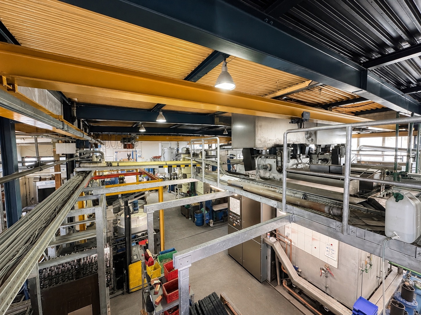 Attraktive Gewerbeimmobilie mit Hallen-, Büroflächen und Betriebsleiterwohnung zu verkaufen! – Vorschaubild 9