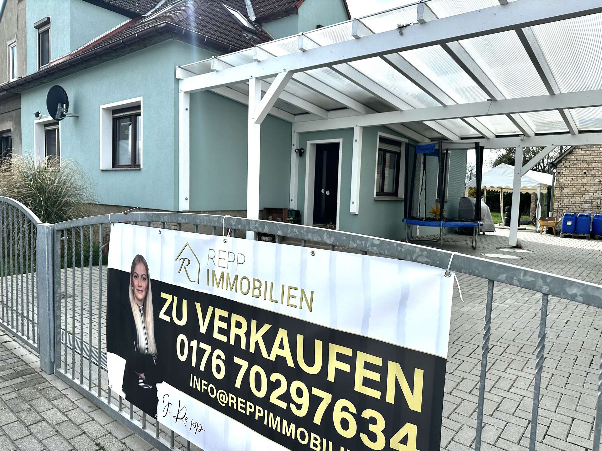 Zu verkaufen 