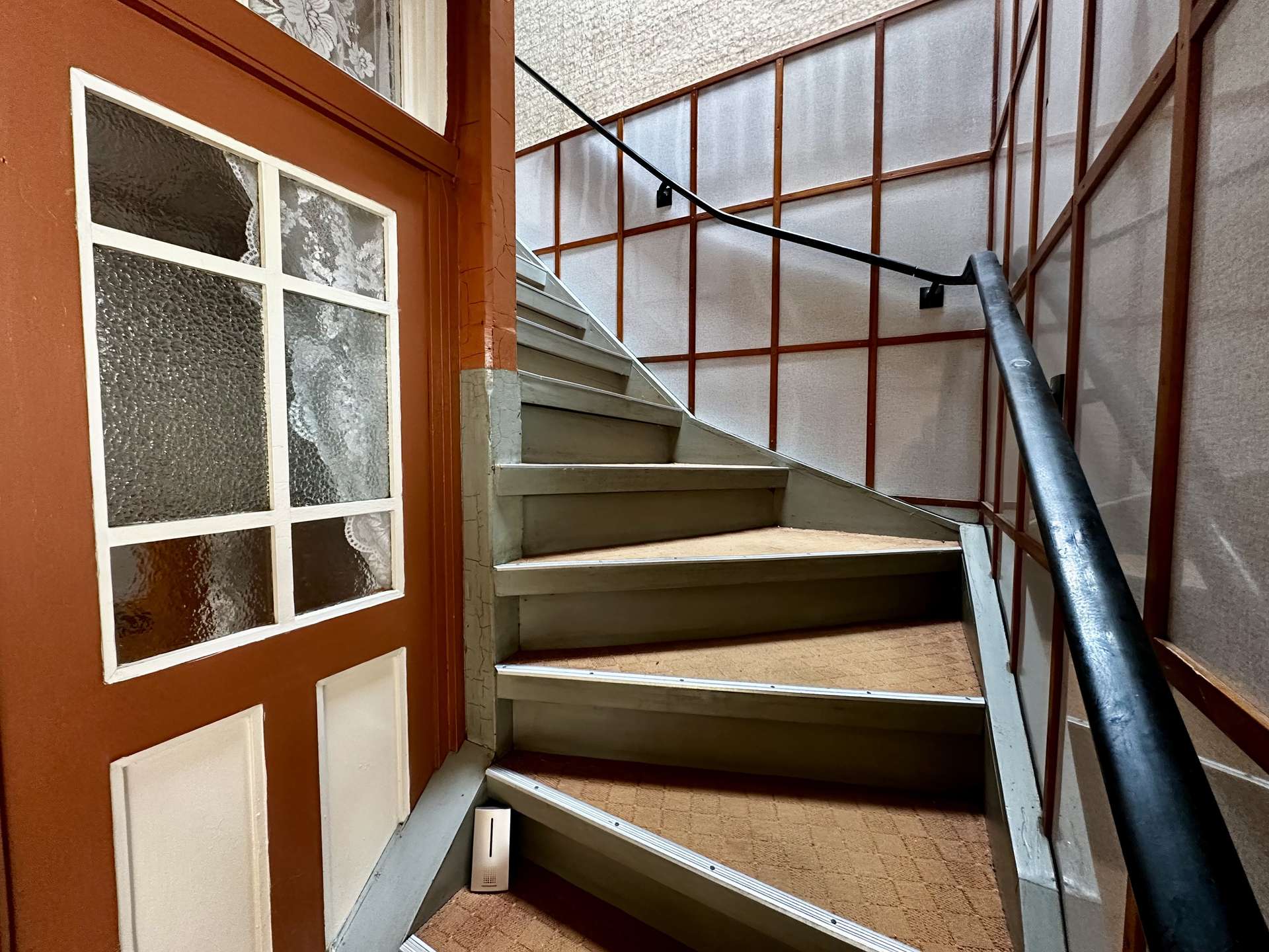 Treppe zum Obergeschoss