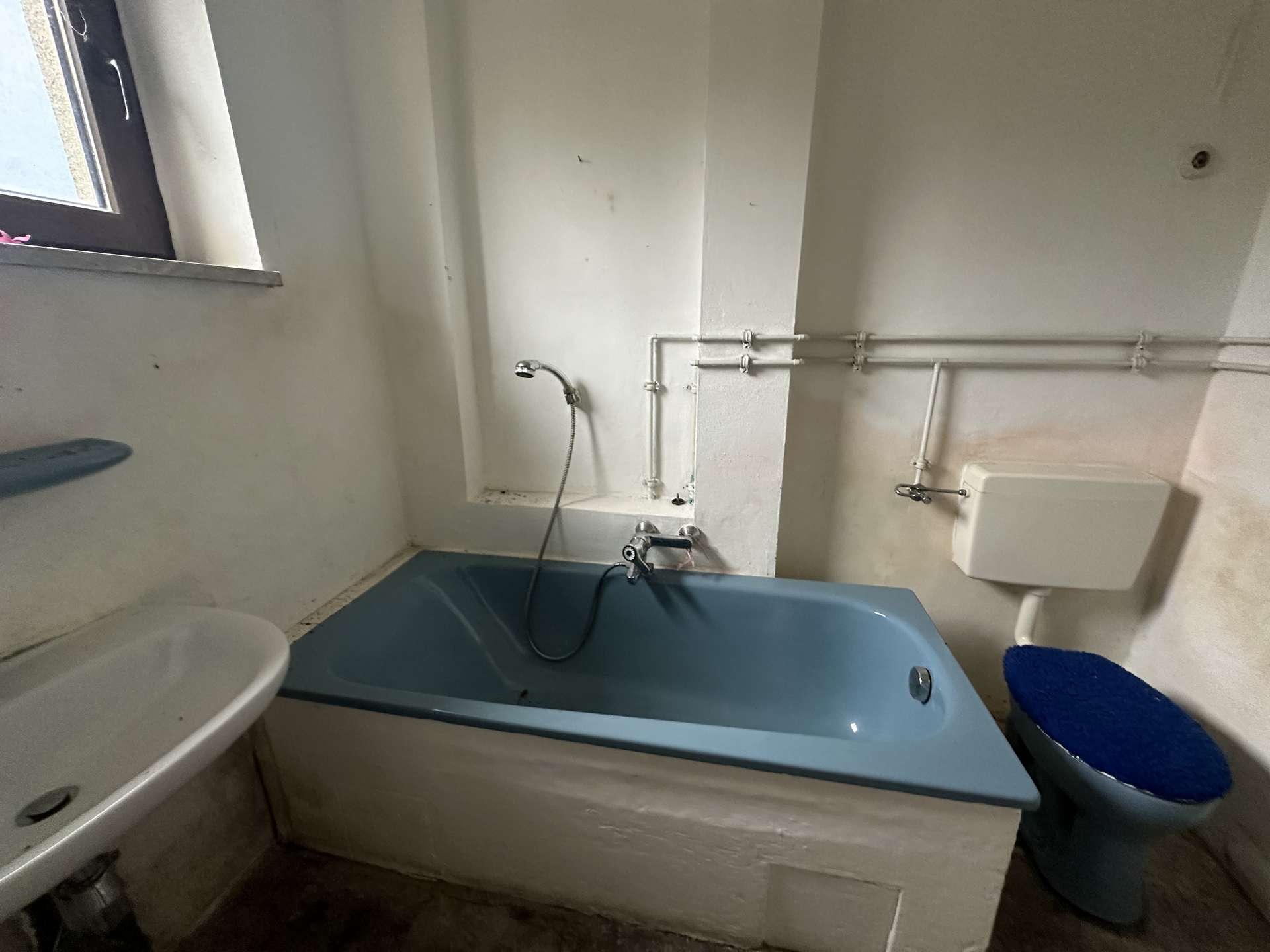 Badezimmer EG