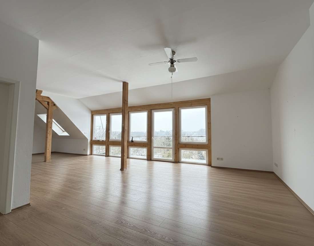 Studio mit Ausblick DG