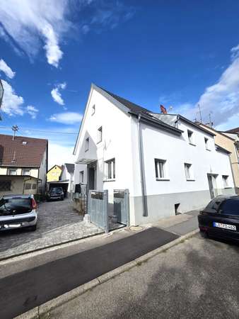 Renditestarke Immobilie in Bönnigheim modernisiert, vermietet& ausbaufähig