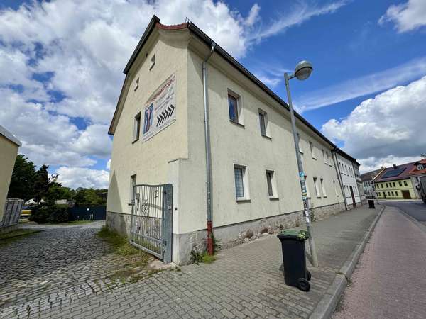 PROVISIONSFREI! Invest oder Eigennutz? Mehrfamilienhaus im Zentrum von Markranstädt