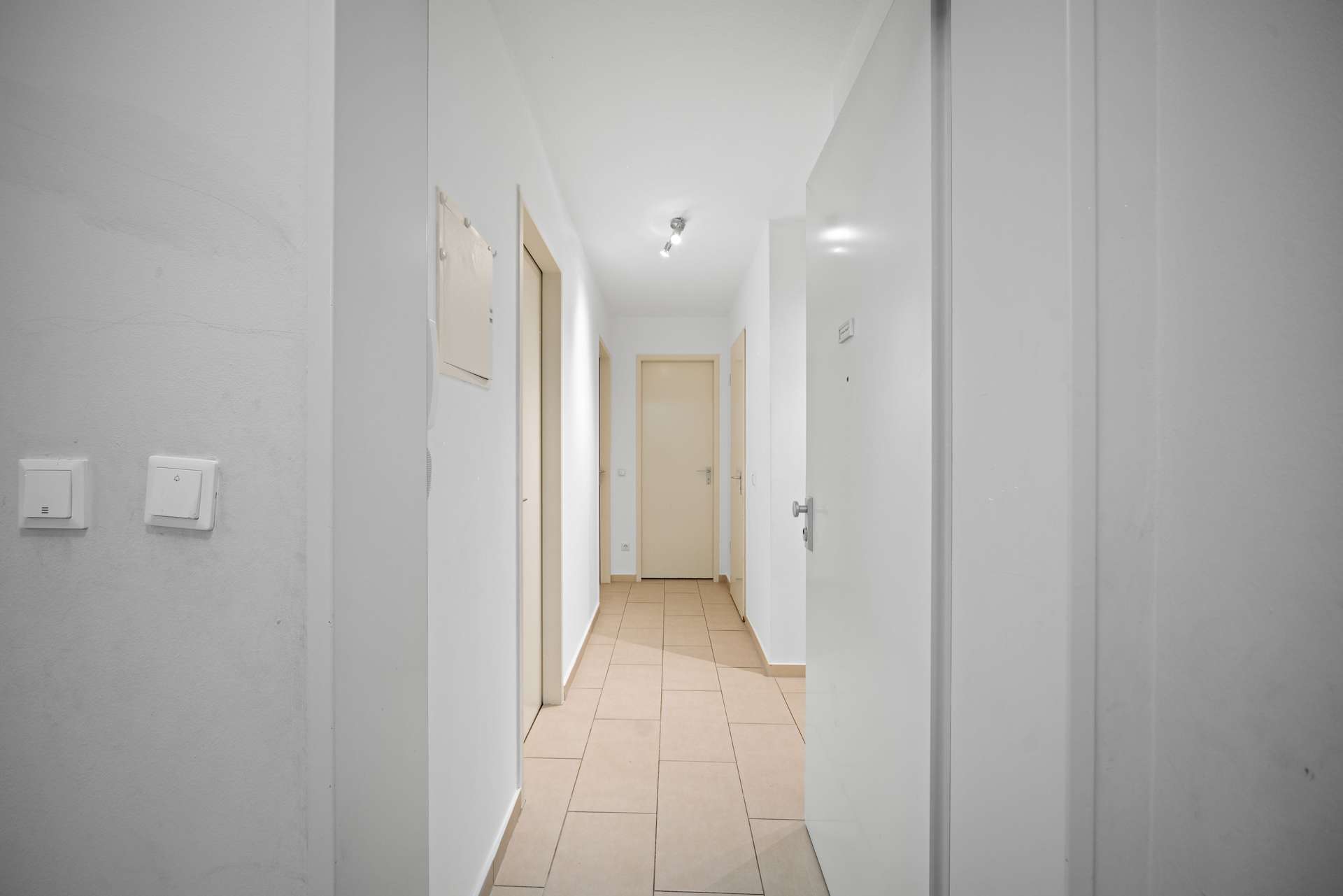 Ruhige & Stilvolle 3-Zimmer-Wohnung mit Loggia im Herzen Bogenhausens