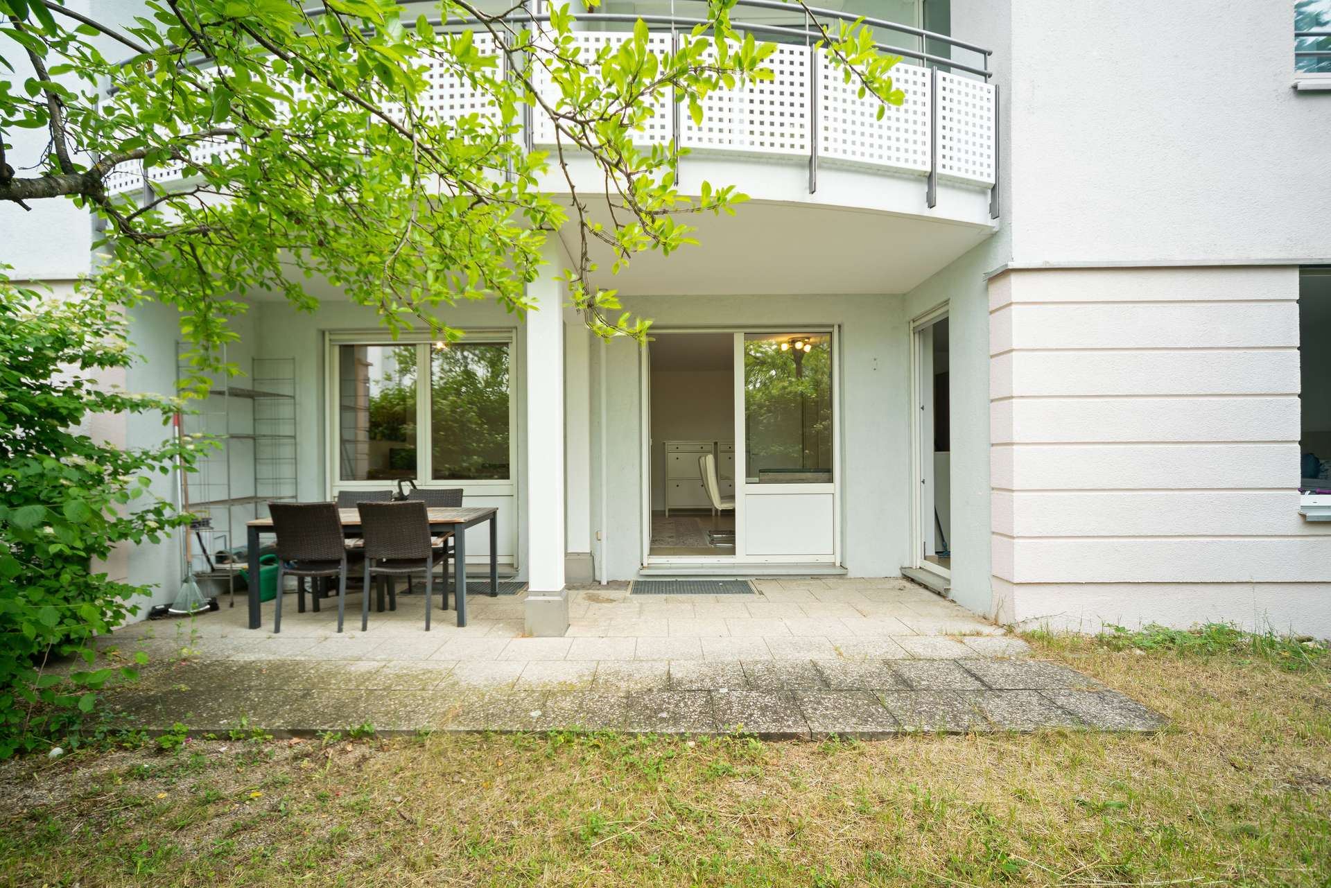 Großzügige Gartenwohnung mit traumhaftem Blick ins Grüne