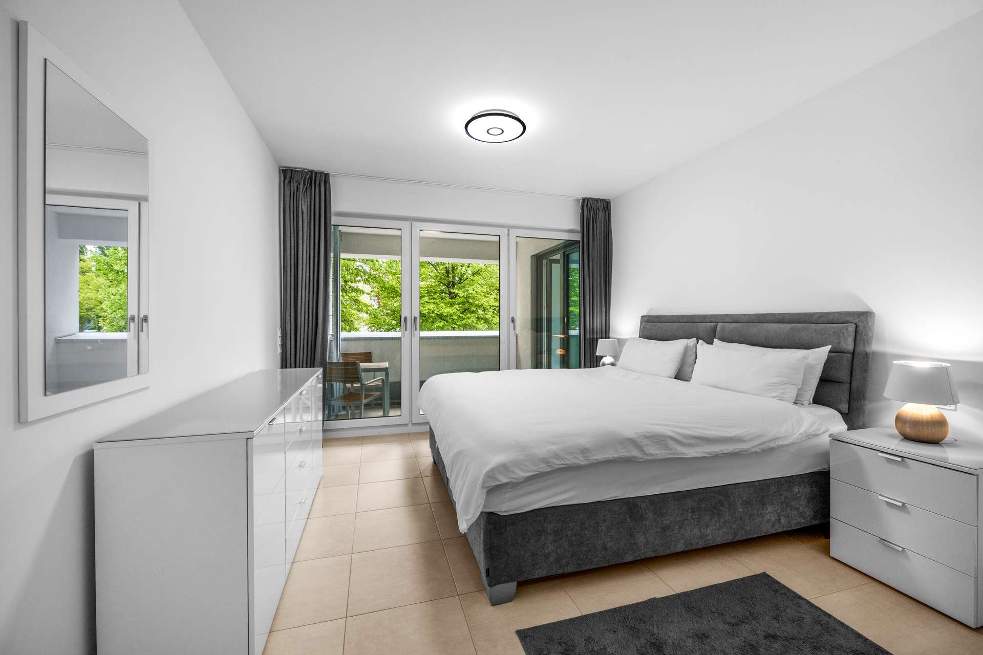 Möblierte 3-Zimmer Wohnung in Bestlage von Bogenhausen