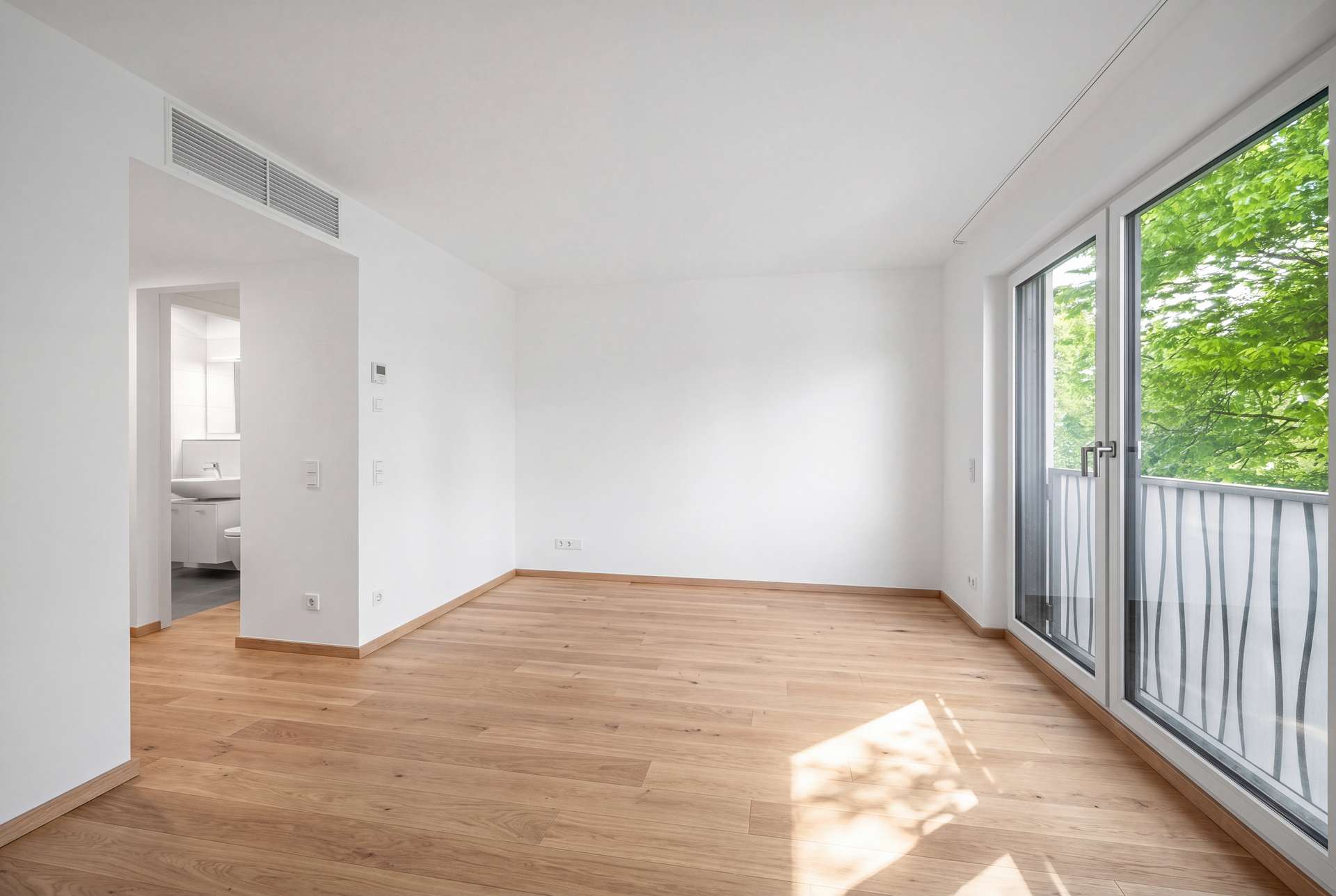 Hochwertige 3-Zimmer Wohnung mit zwei Master-Suiten