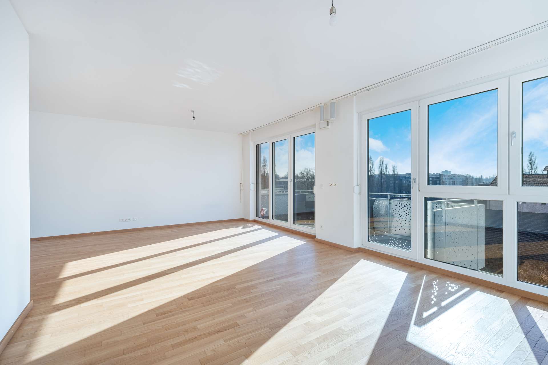 Hochwertige 4 Zimmer- Wohnung in Bogenhausen