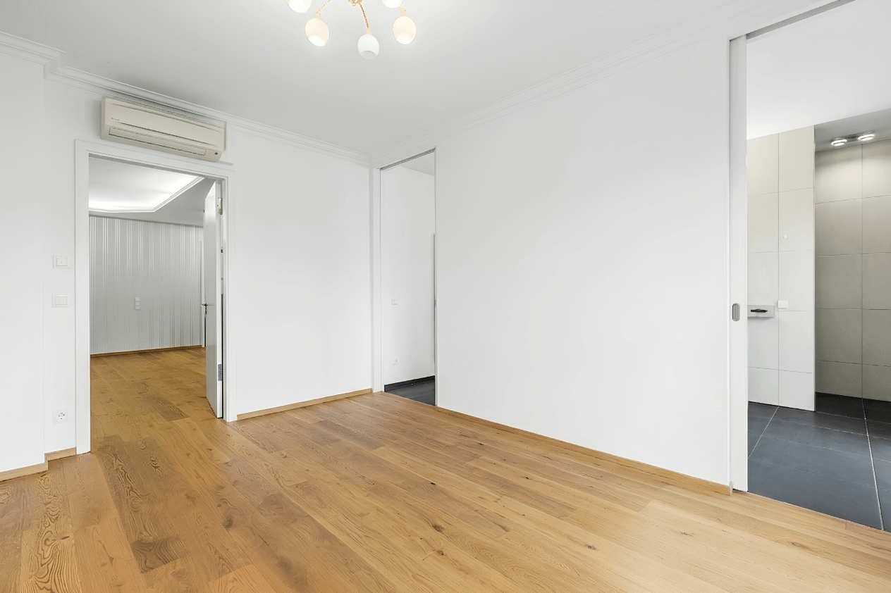 Luxuriöse 4-Zimmer-Wohnung - ruhig im Innenhof gelegen