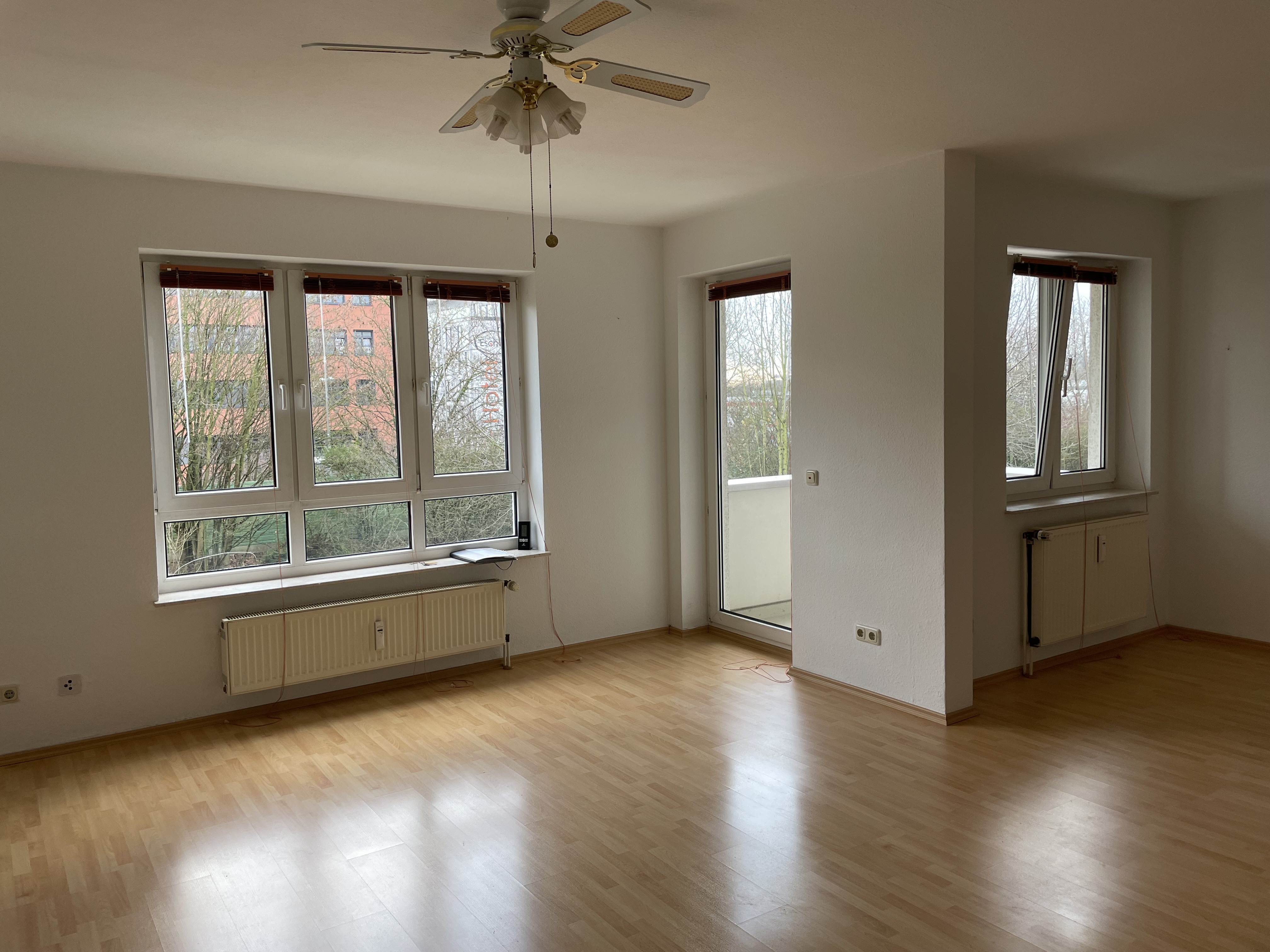 Schön gelegene 1,5 Zimmer Wohnung in Eschborn – Kauf in Eschborn – IMG_0357 (2/5)