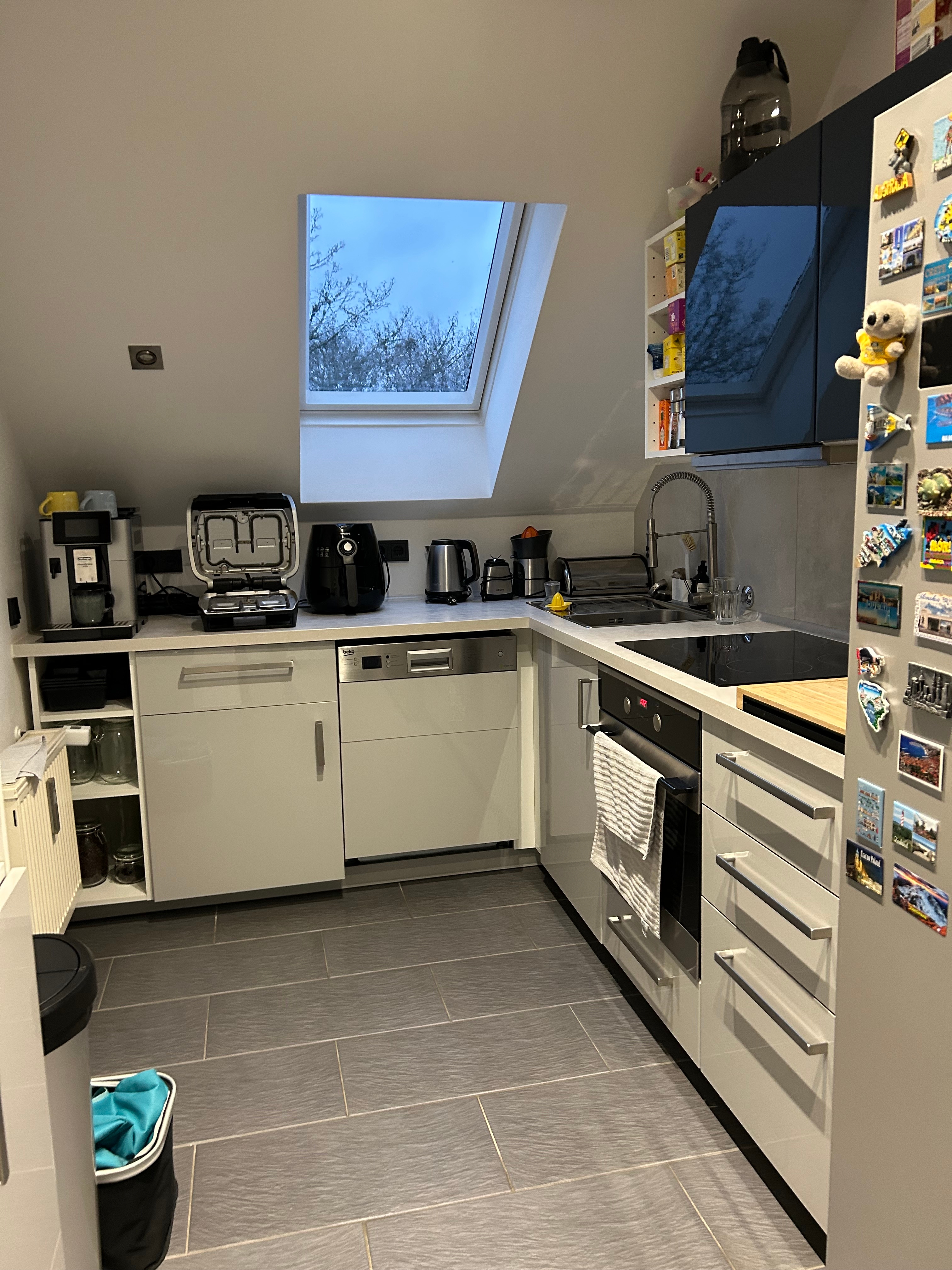 Kernsaniert, ruhig gelegen und mit Gartenanteil. Moderne 3-Zimmer Wohnung mit Stellplatz, uvm. - Bild 6