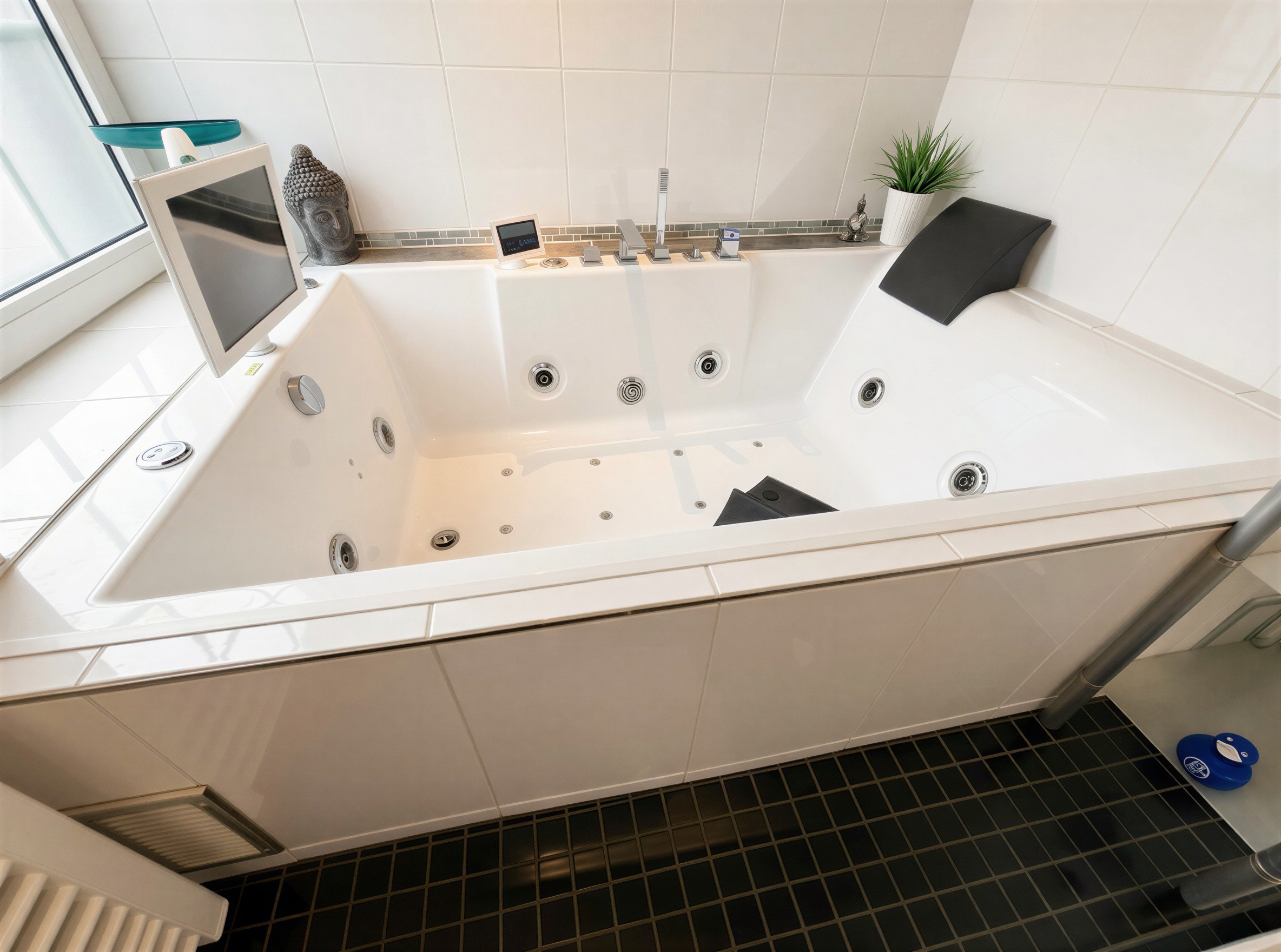Ein Wohntraum wie im eigenen Haus, zwei ETW mit außergewöhnlicher Wellness-Oase - Bild 9