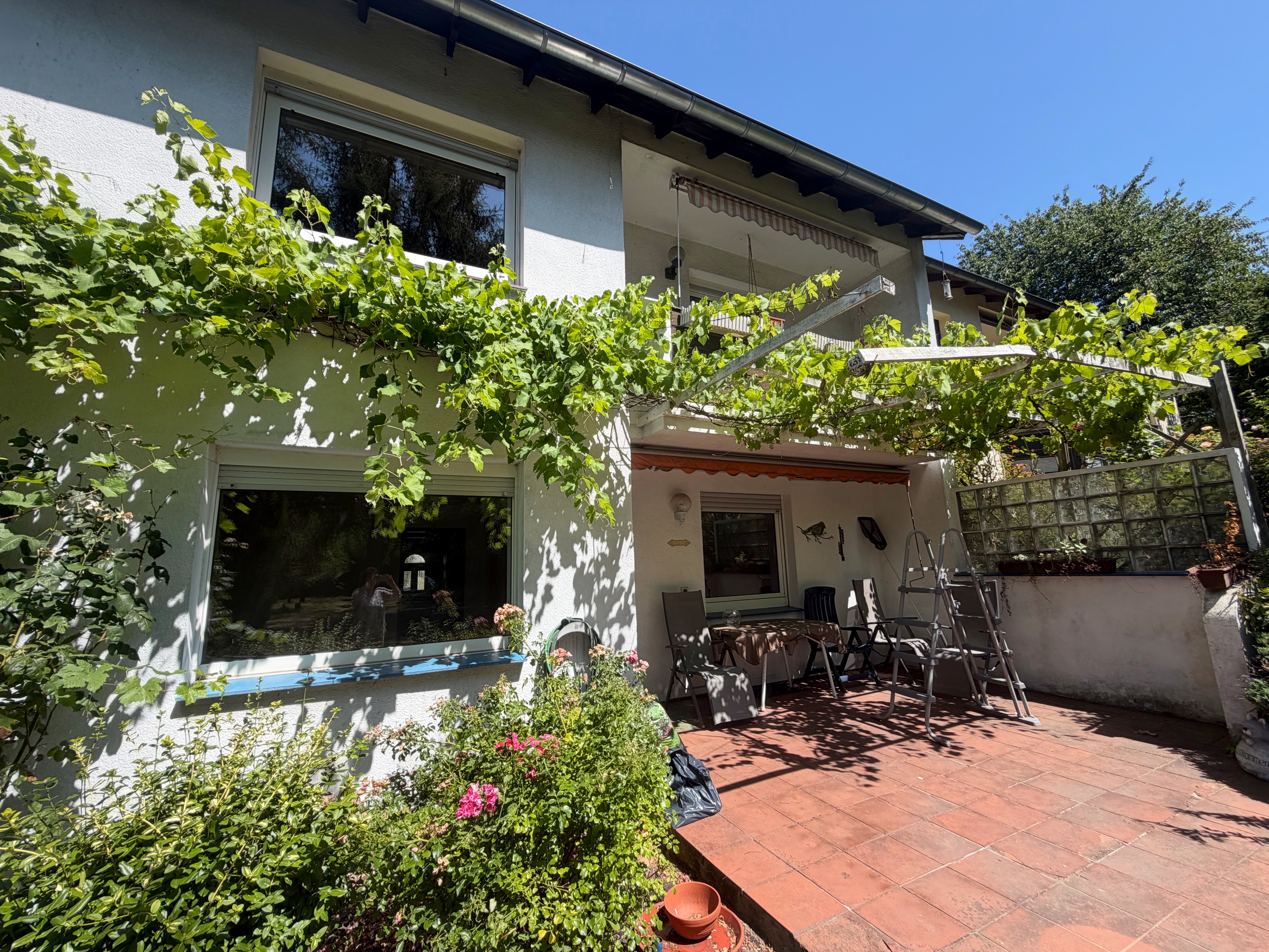 Die DHH für Familien, mit zusätzl. Nutzfläche, großem Garten und viel Gestaltungspotenzial - Bild 1