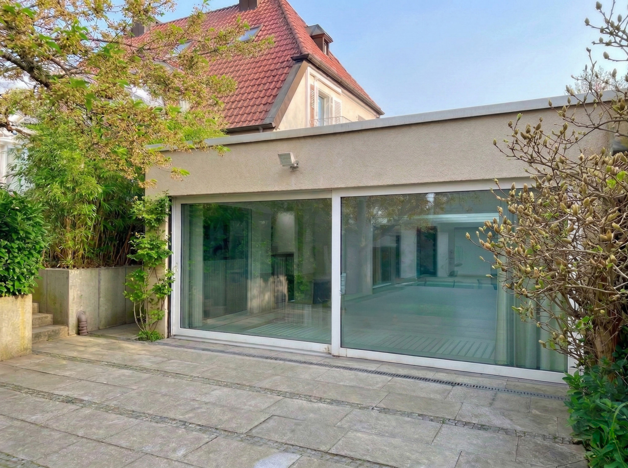 Repräsentative Villa in Bestlage von Mülheim mit vielseitigem Grundriss, Poollandschaft uvm. - Bild 4