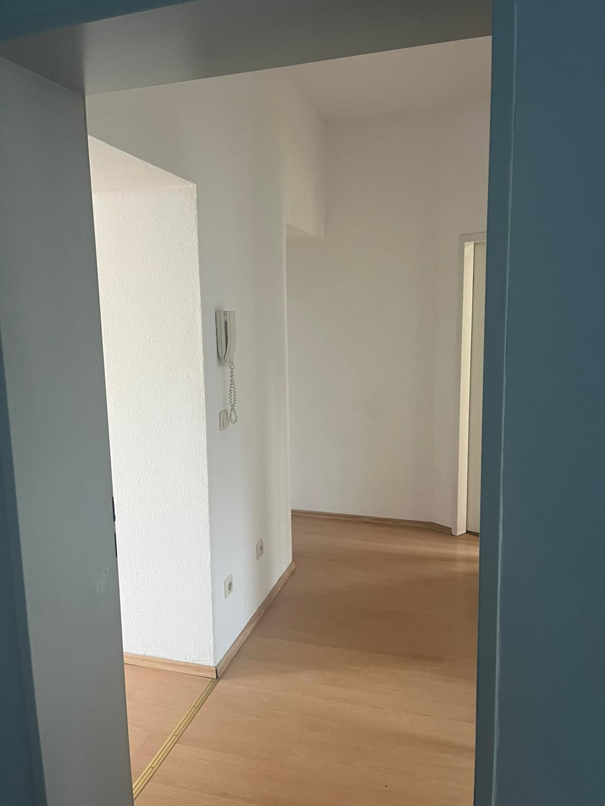 Charmantes 4-Parteienhaus in ruhiger Lage, saniert, gepflegt und mit historischem Altbauflair - Bild 8