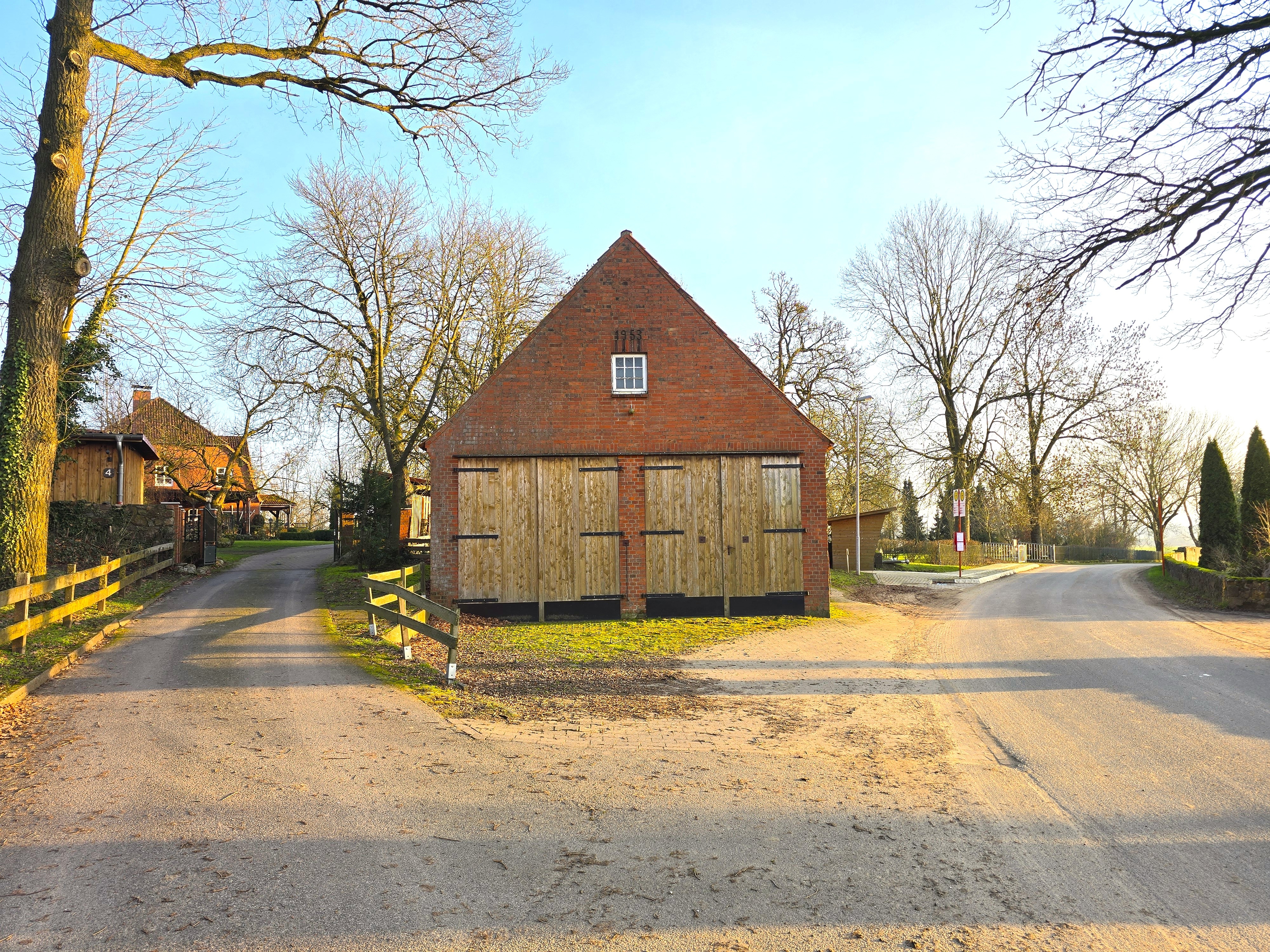 Lagerfläche mit Charme: Altes Feuerwehrhaus in Köstorf