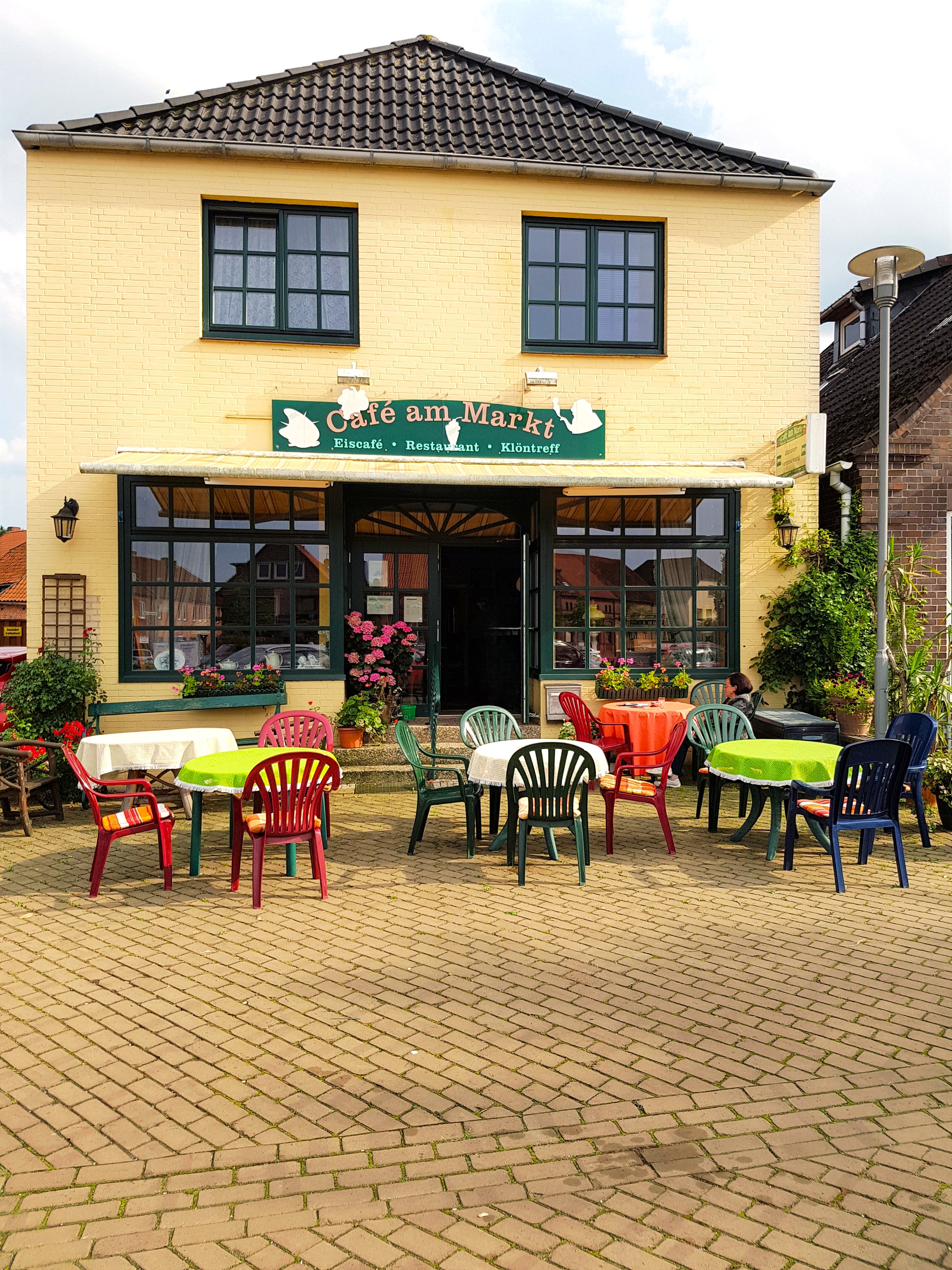 Cafe in Dahlenburg mit Ferienwohnungen