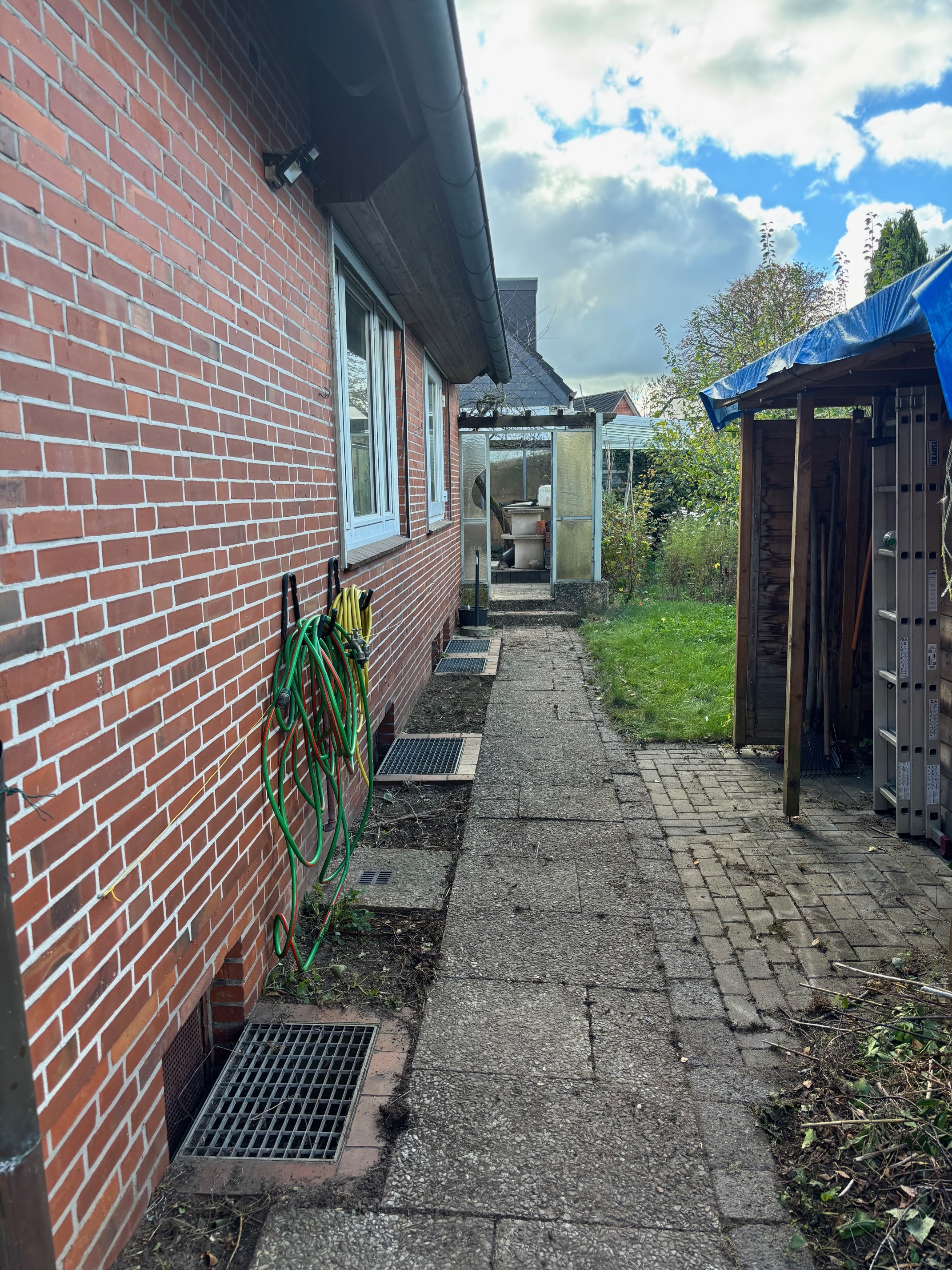 Preisbewusstes Einfamilienhaus mit möglicher ELW in 24146 Kiel. – Bild 10