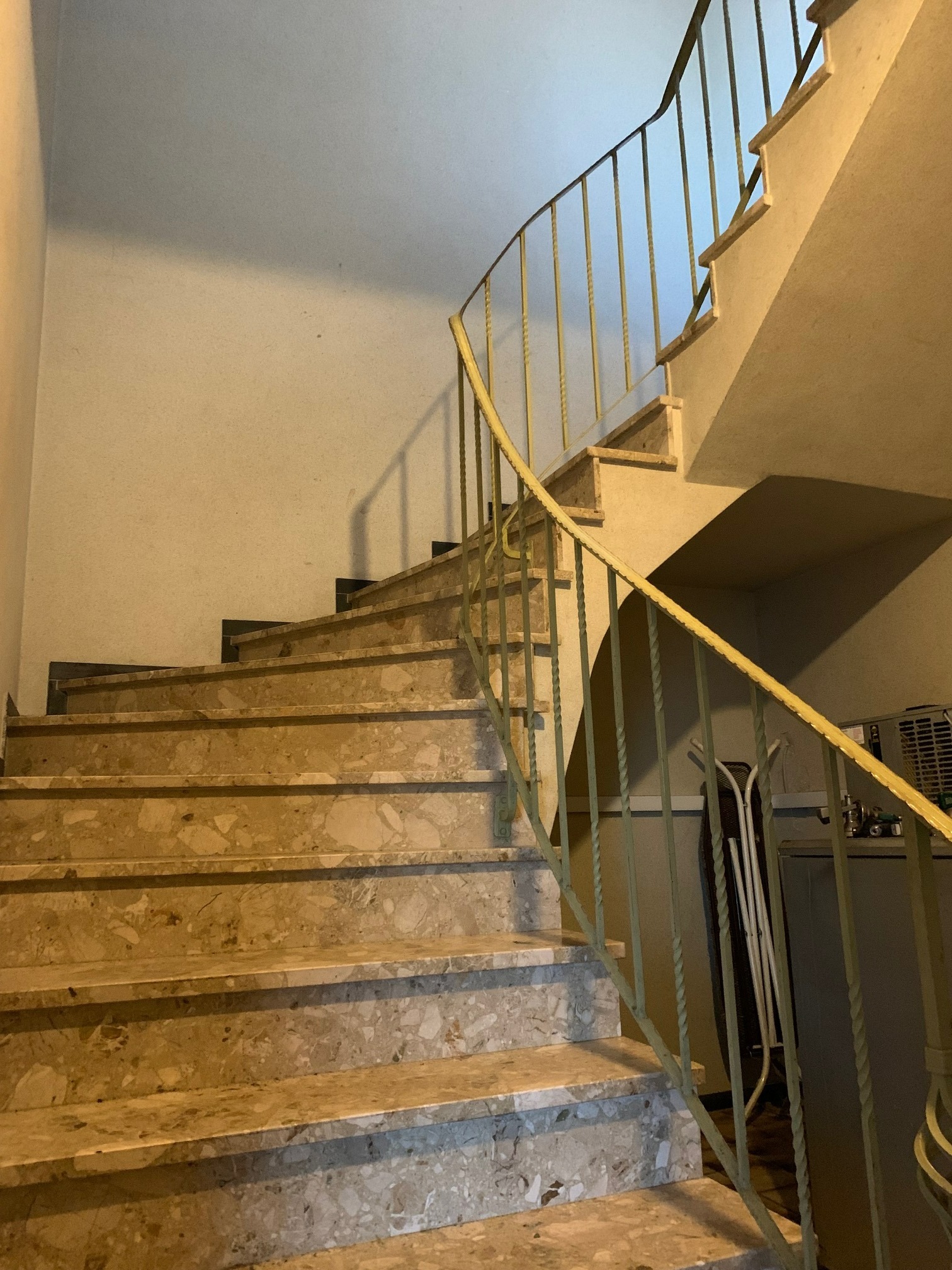 Gepflegtes Walmdachhaus mit 2 Wohneinheiten und Gewerbeeinheit in 25560 Schenefeld. – Bild 13