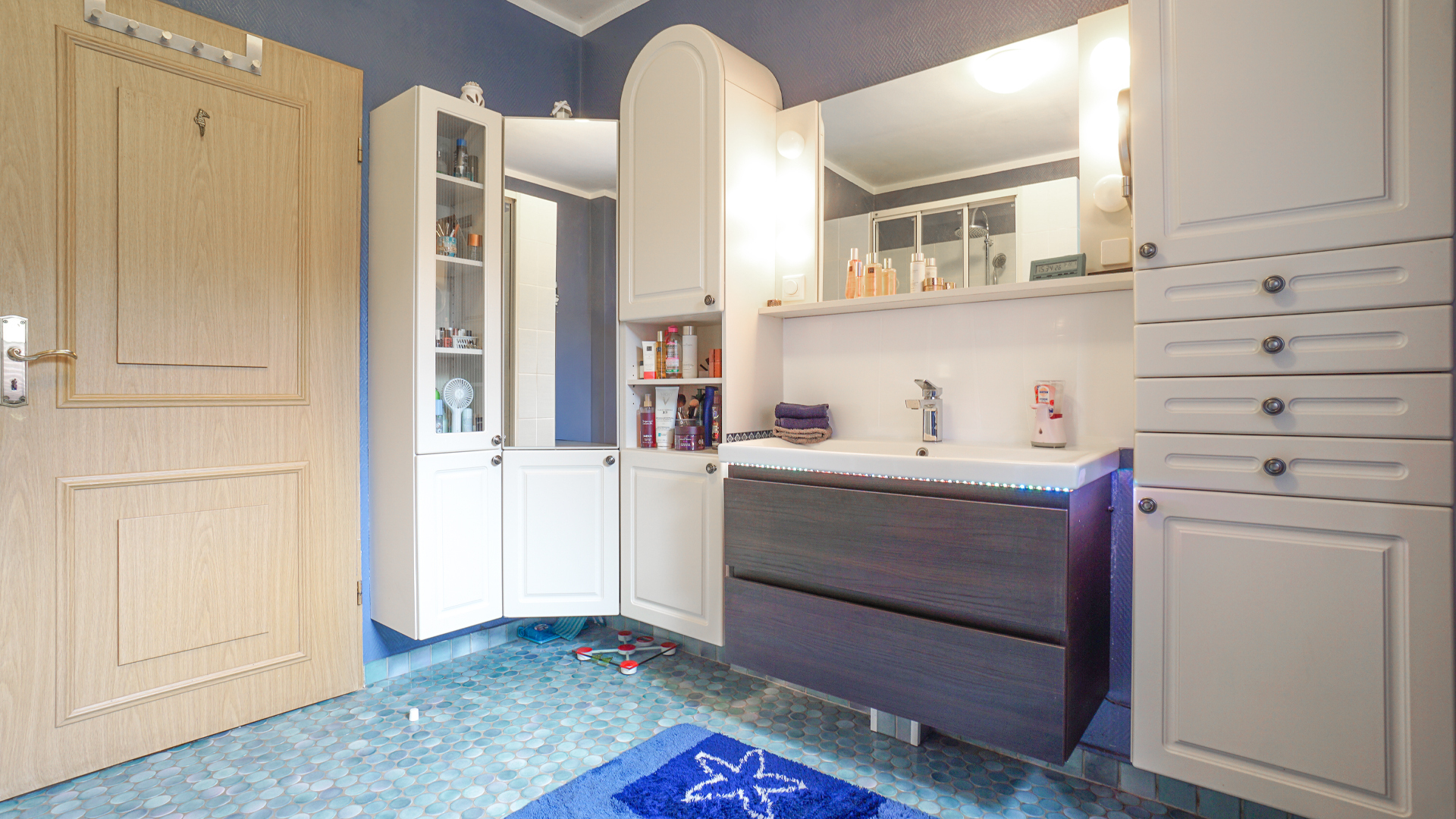 Familiengerechtes Anwesen in idyllischer Wohnlage und eigenem Bootsanlegerplatz in 23816 Neversdorf. – Bild 31