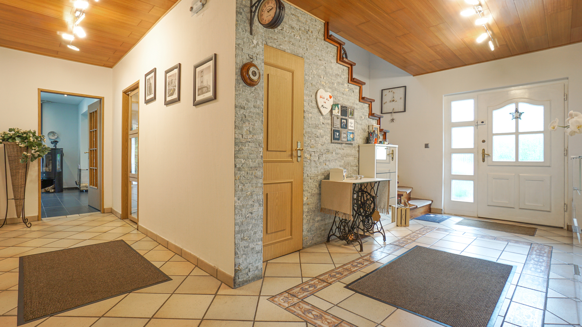 Familiengerechtes Anwesen in idyllischer Wohnlage und eigenem Bootsanlegerplatz in 23816 Neversdorf. – Bild 18